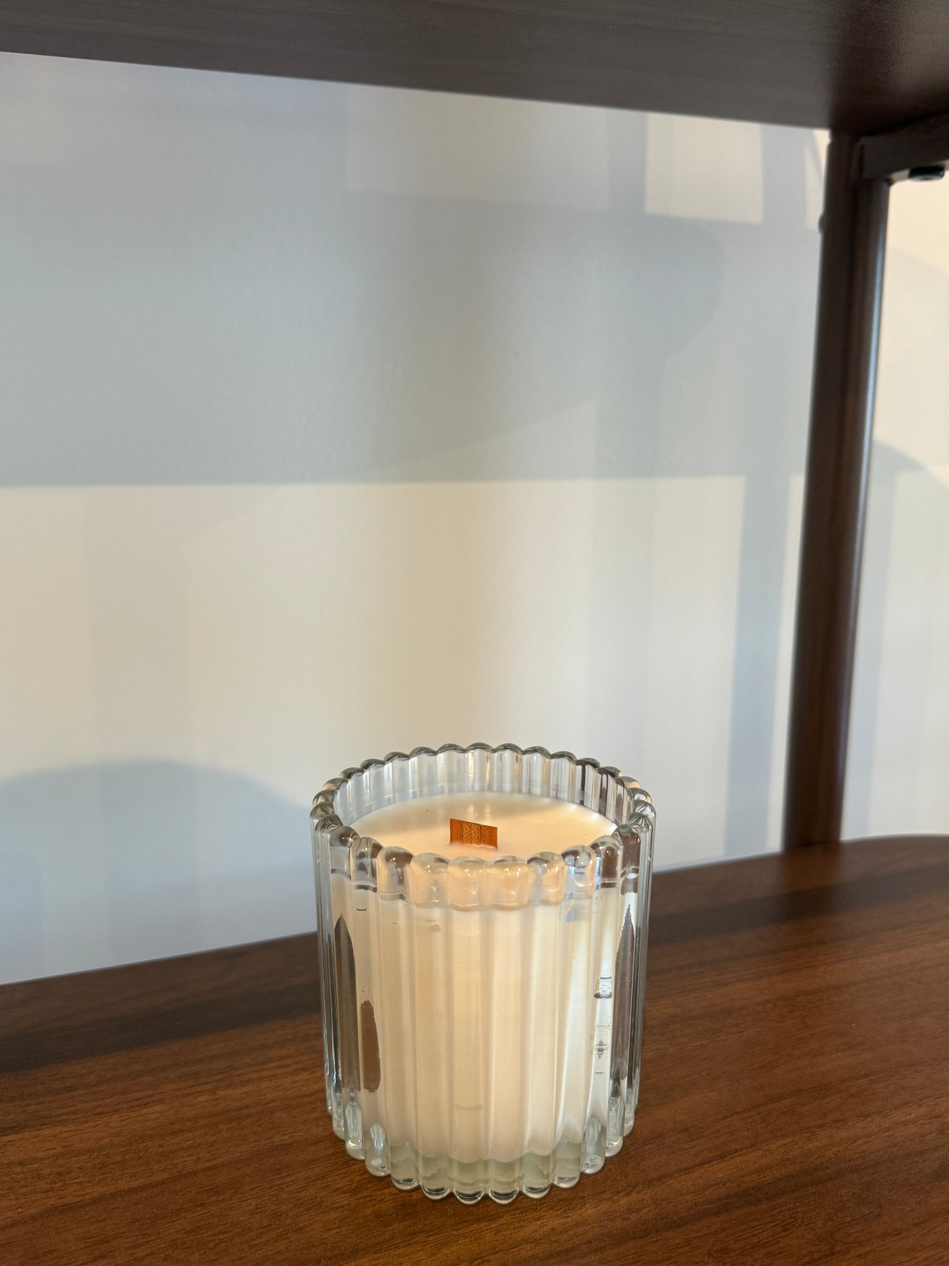 London Fog Ribbed candle